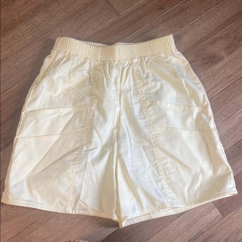 Cathy Daniels yellow Cargo Shorts with Elastic Waistband size S